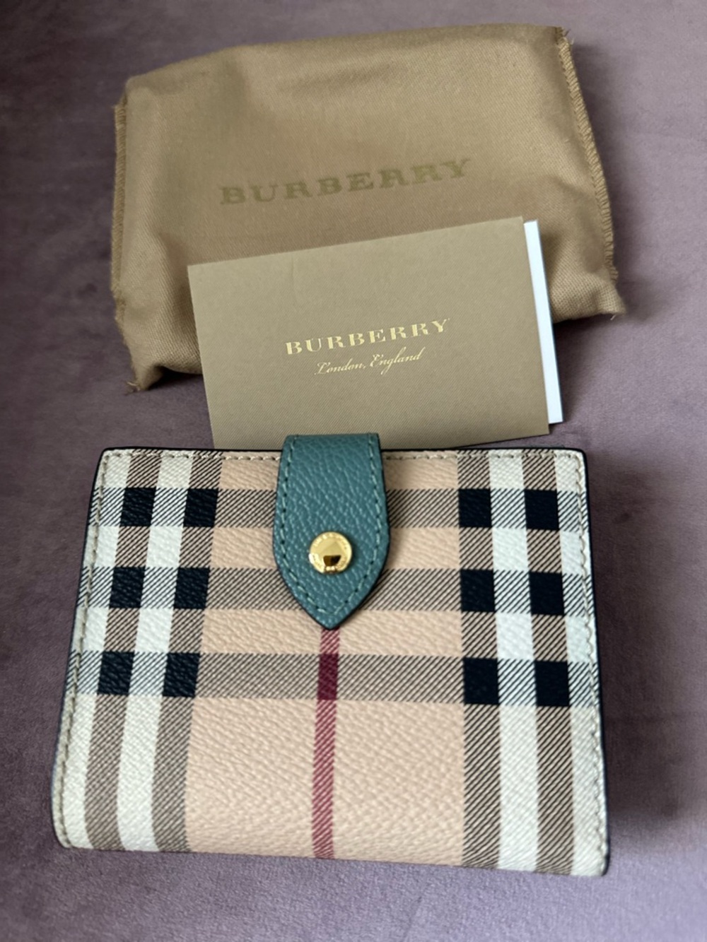 Burberry Leather Fold Short Wallet - Picture 2 of 6
